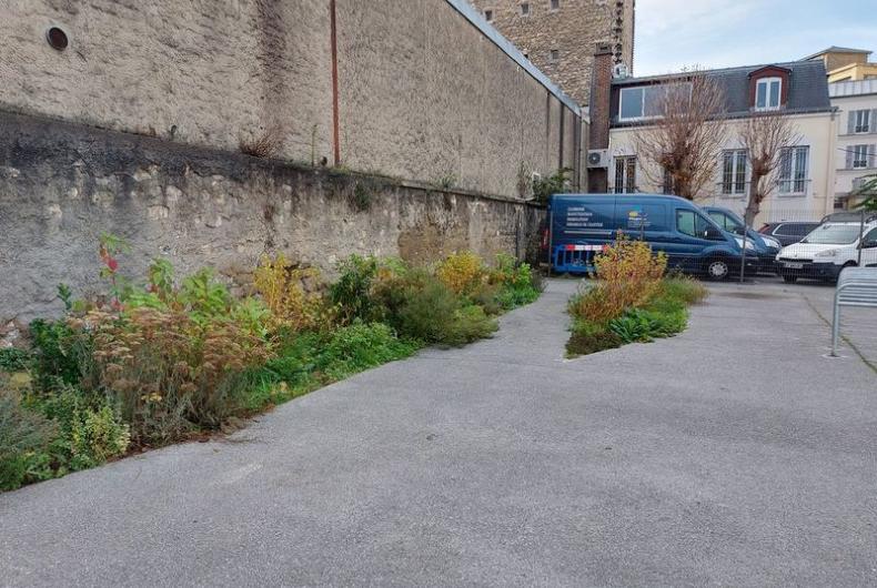 Hall_Magenta_Pantin©Arp-Astrance_2022 (2).jpg