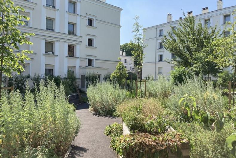 Les_Ecrivains_HDS-Habitat©Arp-Astrance_2023 (4).jpeg